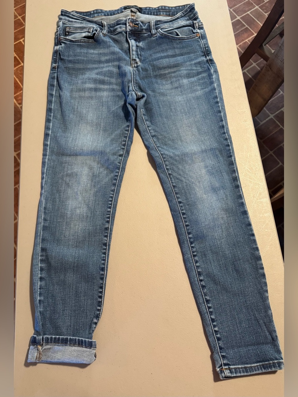 Judy Blue Mid-Rise Skinny Jeans Size 13/31